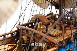 Modèle réduit de bateau en bois de 22 pouces GOTO PRÉDESTINATION en français