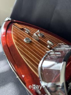 Modèle réduit en bois de bateau Riva Aquarama bleu échelle 1:16, bateau à moteur Riva fait main luxe