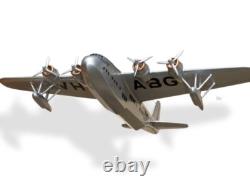 Modèle réduit en bois de bureau de l'hydravion Empire C Class Short S. 23 de Qantas échelle 1/100