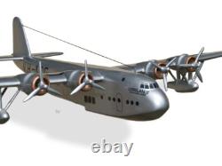 Modèle réduit en bois de bureau de l'hydravion Empire C Class Short S. 23 de Qantas échelle 1/100