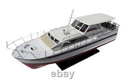 Modèle réduit en bois fait main du Chris Craft Commander 47 RC Convertible 32