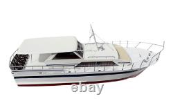 Modèle réduit en bois fait main du Chris Craft Commander 47 RC Convertible 32