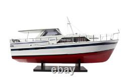 Modèle réduit en bois fait main du Chris Craft Commander 47 RC Convertible 32 Modèle réduit en bois fait main du Chris Craft Commander 47 RC Convertible 32