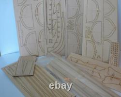 Modelexpo MS1460 Model Shipways Longboat armée du XVIIIe siècle 1:24 modélisme
