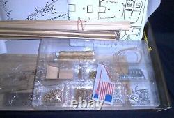 NOUVEAU MAMOLI BLUE SHADOW Bateau en Bois Modèle Réduit Échelle 164 Kit #MV22