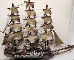 Navire de guerre en bois de l'Espagne Vintage Fragata Espanola Année 1780 Modèle de bateau 24x27