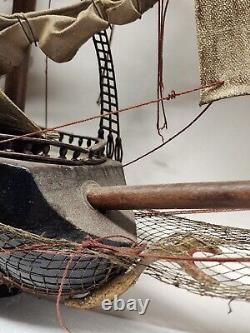 Navire de guerre en bois de l'Espagne Vintage Fragata Espanola Année 1780 Modèle de bateau 24x27