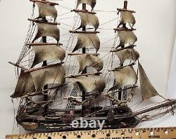 Navire de guerre en bois de l'Espagne Vintage Fragata Espanola Année 1780 Modèle de bateau 24x27