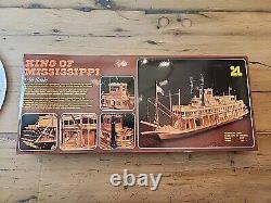 Navire en bois modèle vintage Artesania Latina King of Mississippi 150 neuf dans sa boîte