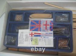 Neuf, boîte ouverte C. Mamoli 164 HMS Beagle Maquette de voilier italien en bois kit