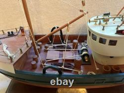 Rare Chalutier Le Marignan Concarneau 1970 Modèle de Bateau de Pêche en Bois Énorme 23