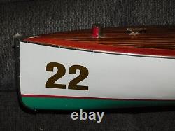 Réplique du bateau de course en bois Chris Craft modèle Drexel Heritage #22 SPEED BOAT