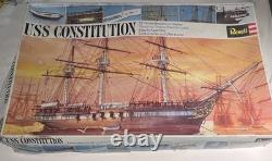 Revell 1-96 Modèle réduit du navire USS Constitution Kit Nouveau Ouvert Vintage 1969