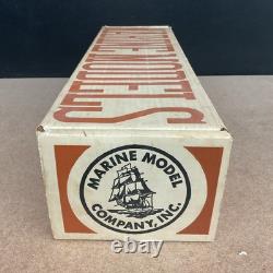 Société de Modèles Marins Vintage Inc. Bomb Ketch Le Petit Lion N° 1119 Kit en Bois