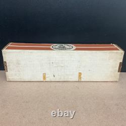 Société de Modèles Marins Vintage Inc. Bomb Ketch Le Petit Lion N° 1119 Kit en Bois