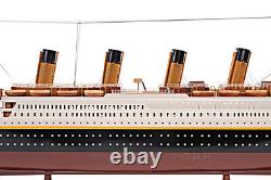 Titanic Ocean Liner Modèle 32 White Star Navire De Croisière Avec Le Cas D'affichage Supérieur De La Table