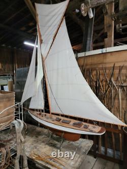 Très grand modèle de voilier vintage ou antique fait main, navire à voile de 67 pouces