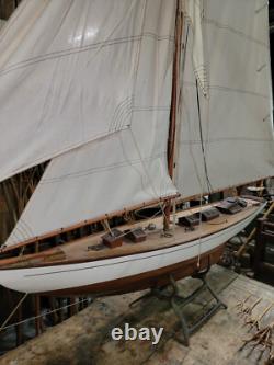Très grand modèle de voilier vintage ou antique fait main, navire à voile de 67 pouces