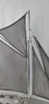 Vaisseau de navigation Modèle de voilier nautique 21,5 bateau vintage années 1900 yacht peinture argentée