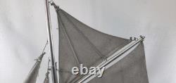 Vaisseau de navigation Modèle de voilier nautique 21,5 bateau vintage années 1900 yacht peinture argentée