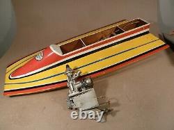 Vintage Dumas Deep Racing Boat Model 23 Long Avec Moteur Hors-bord