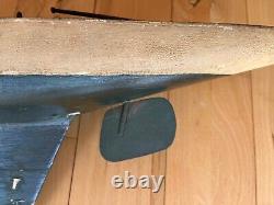 Voilier de bassin ancien vintage en bois et métal avec quille de 39 pouces