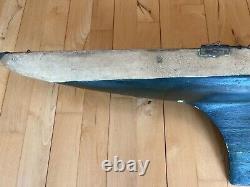 Voilier de bassin ancien vintage en bois et métal avec quille de 39 pouces