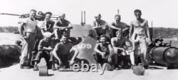WW2 PT-109 COMMANDÉE PAR LTJG. JOHN KENNEDY - Échelle 1:72 CONSTRUITE PAR UN PROFESSIONNEL AVEC SOCLE EN BOIS