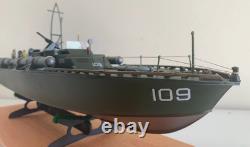WW2 PT-109 COMMANDÉ PAR LTJG. JOHN KENNEDY - Échelle 164 FABRIQUÉ À LA MAIN AVEC SOCLE EN BOIS