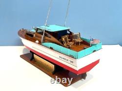 Yacht de Pêcheur Sportif en Modèle de Bateau Style Chris Craft Tout en Bois 13 Croiseur de Cabine