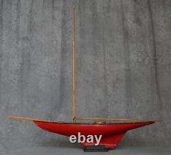 Yacht de bassin vintage anglais ancien, grande coque de 36 pouces, idéal pour restauration