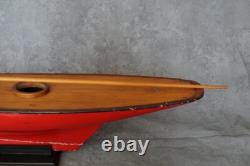 Yacht de bassin vintage anglais ancien, grande coque de 36 pouces, idéal pour restauration