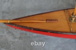 Yacht de bassin vintage anglais ancien, grande coque de 36 pouces, idéal pour restauration